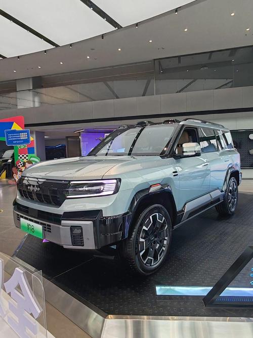 广州320比亚迪方程豹硬派越野的爆款，英菲尼迪35周年与你共成长